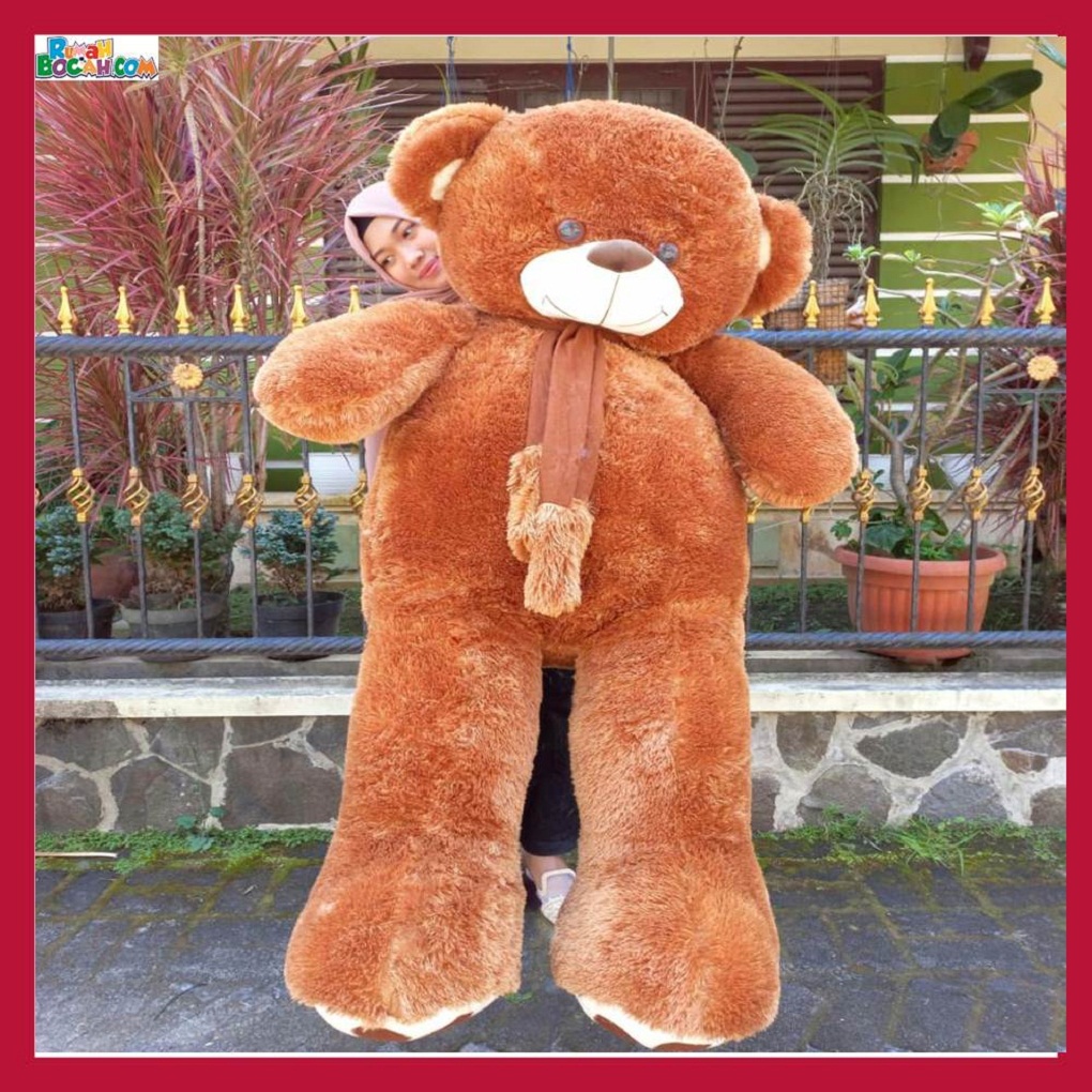Mainan Kado Ulang Tahun Anak Sahabat Pacar Remaja Perempuan Cewek Boneka Jumbo Besar Teddy Bear Beruang Coklat Syal Telapak Telapak -min (1)