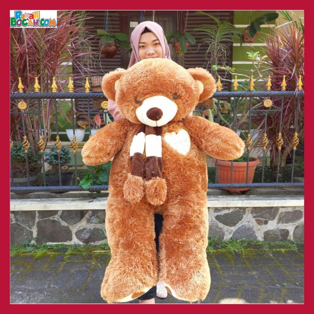 Mainan Kado Ulang Tahun Anak Sahabat Pacar Remaja Perempuan Cewek Boneka Jumbo Besar Teddy Bear Beruang Syal Love Telapak Coklat-min