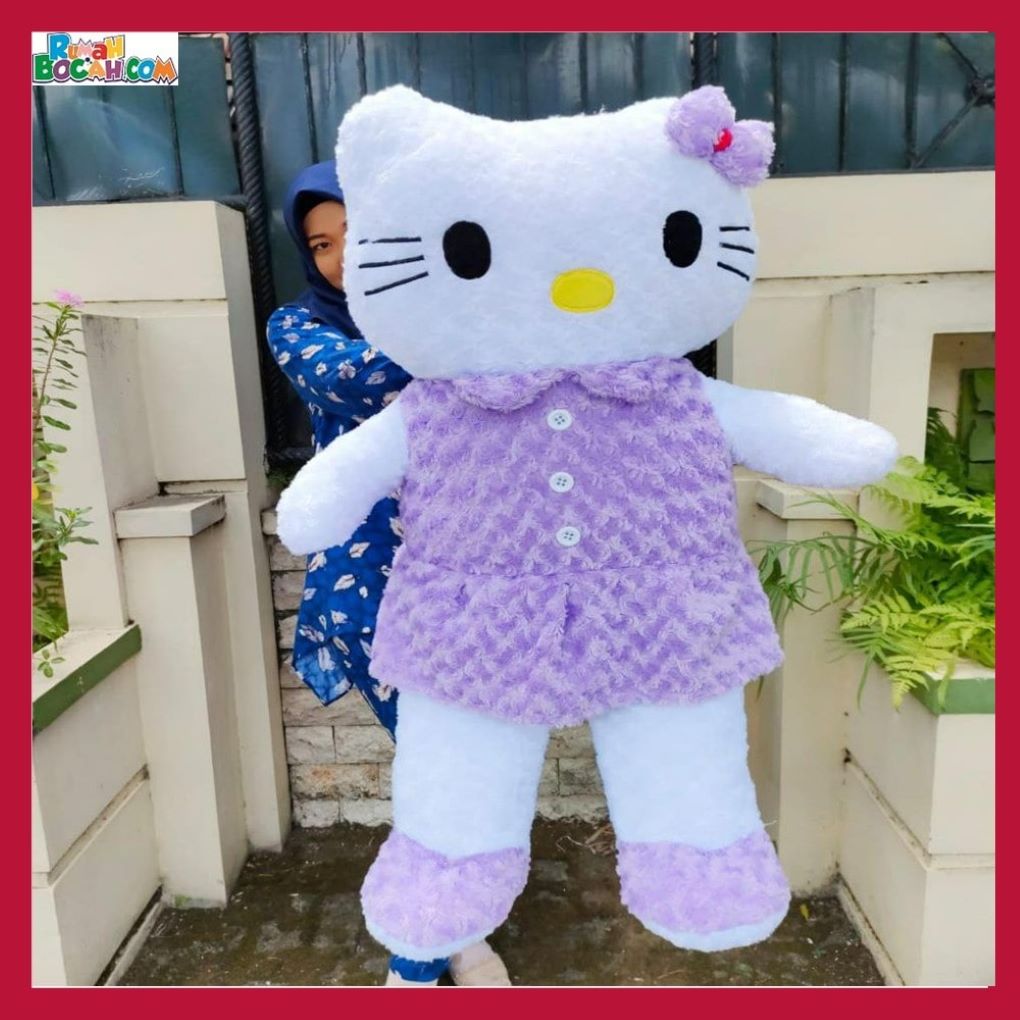 Kado Ulang Tahun Anniversary Pernikahan Sahabat Pacar Remaja Anak Perempuan Cewek Putri Boneka Jumbo Besar Karakter Hello Kitty Rok Ungu 1 Meter Bungkus Kado-min