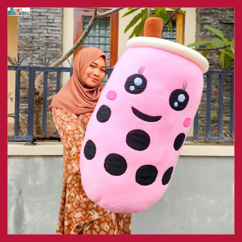 Kado Ulang Tahun Anniversary Sahabat Pacar Remaja Anak Perempuan Cewek Putri Boneka Jumbo Besar Minuman Boba Pink 60 cm-min