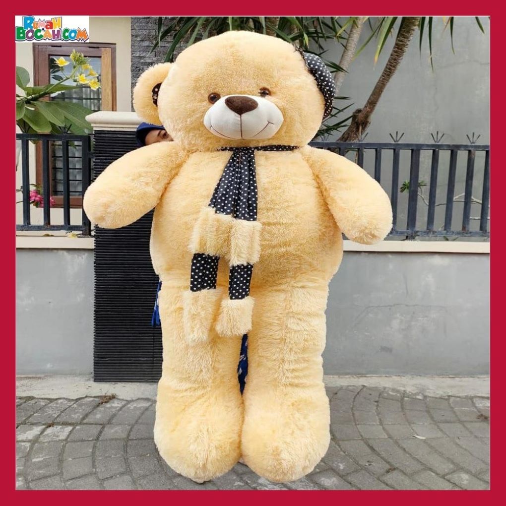 Kado Ulang Tahun Anniversary Pernikahan Anak Sahabat Pacar Perempuan Cewek Putri Remaja Boneka Jumbo Besar Beruang Teddy Bear 1,5 meter SPJ Cream Syal Topi Bungkus Kado-min