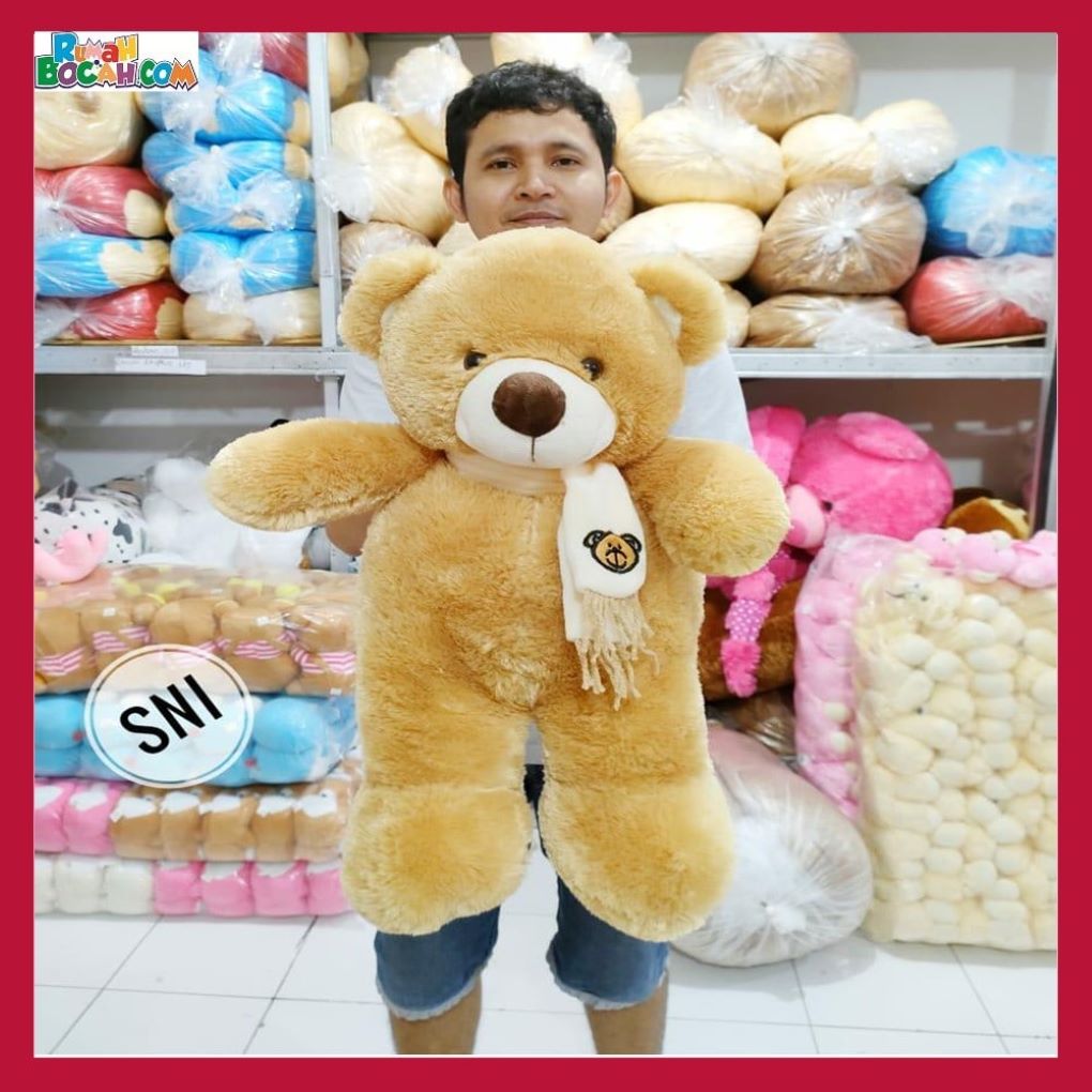 Kado Ulang Tahun Anniversary Pernikahan Anak Remaja Sahabat Pacar Perempuan Cewek Putri Boneka Besar Jumbo Bear Beruang Choosy Syal Caramel 50 cm Bungkus Kado SNI-min